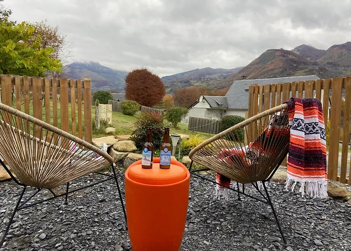 Du Rouge Gorge D'azun * Aucun