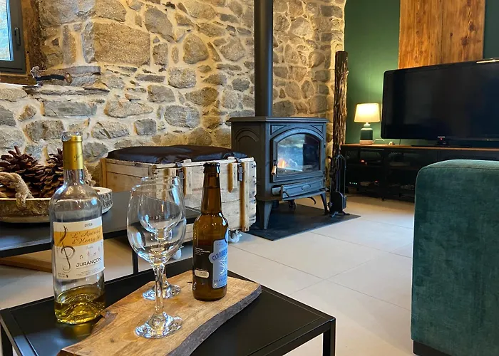 Du Rouge Gorge D'azun بيت للعطل Aucun